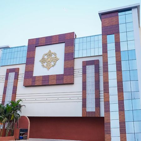 Hotel Middleton Nxt Bhubaneswar Dış mekan fotoğraf