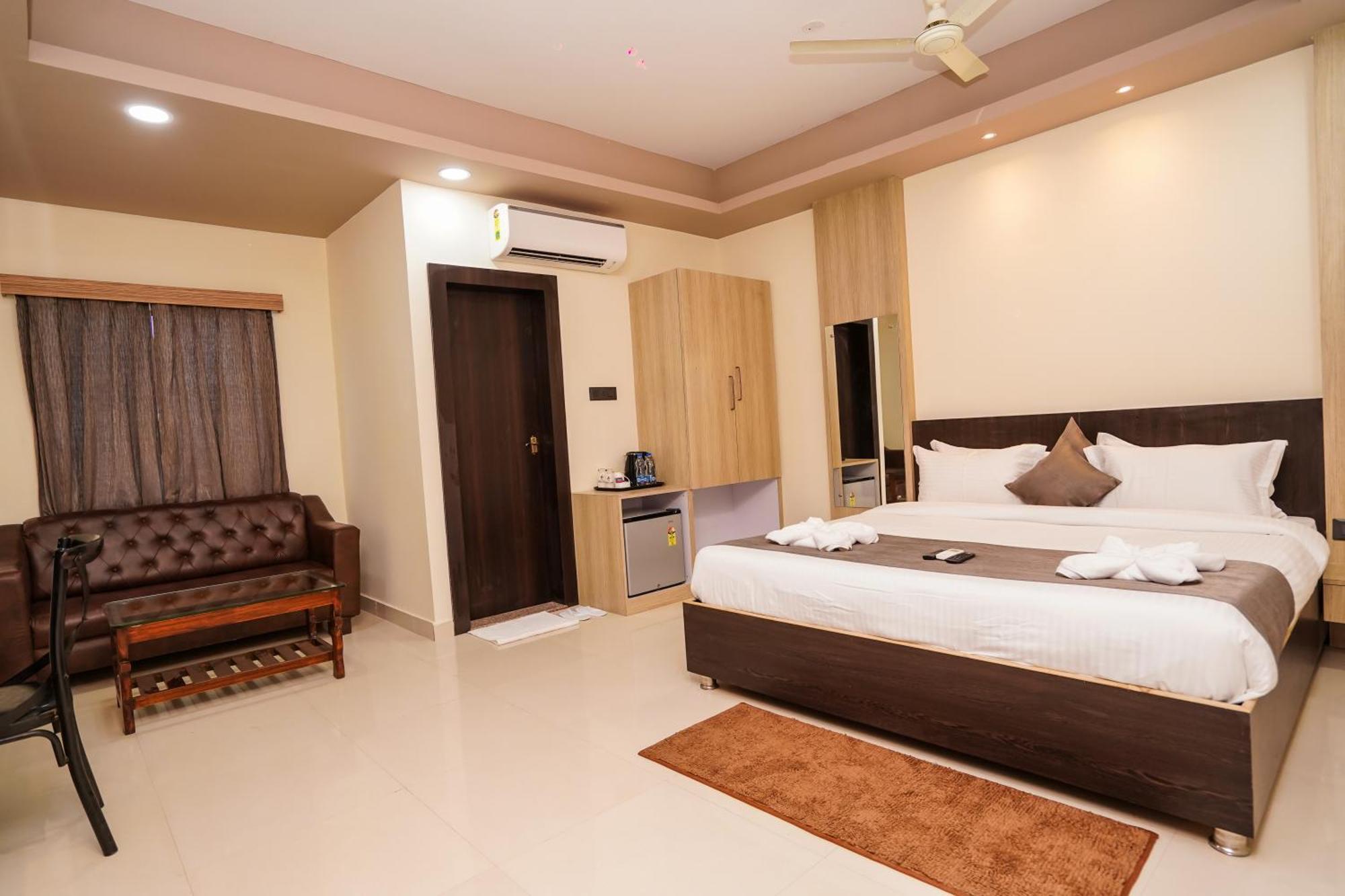 Hotel Middleton Nxt Bhubaneswar Dış mekan fotoğraf