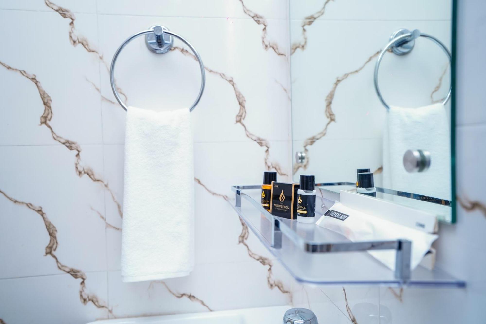 Hotel Middleton Nxt Bhubaneswar Dış mekan fotoğraf